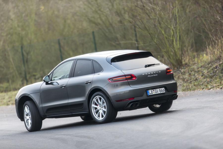 Porsche Macan Turbo 2015 года  (фото 71 из 84)